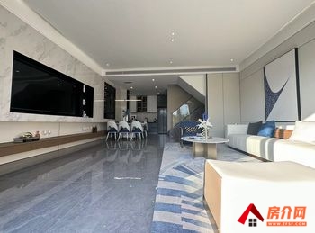 西双版纳景洪蓝城桃李春风 3室2厅别墅出售,报价：105万元