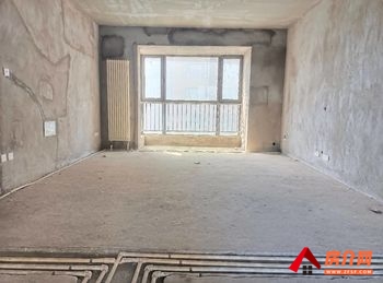 洛阳洛龙双瑞滨河花园,3室2厅二手房出售,报价：135万元