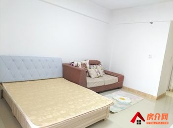 南阳宛城博伟彩虹城,1室1厅房子出租(整租)，租金每月900元