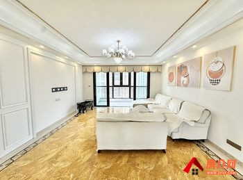 碧桂园翡翠华府二期小区房屋出售，句容碧桂园翡翠华府二期，5室2厅，报价：117.9万元