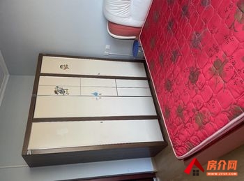 （天耀雍华公馆B区小区房屋出租）渭滨天耀雍华公馆B区，3室2厅房子出租(合租)，租金每月600元