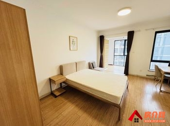 月光诚品小区房屋出租，武侯月光诚品，3室1厅房子出租(合租)，欢迎联系