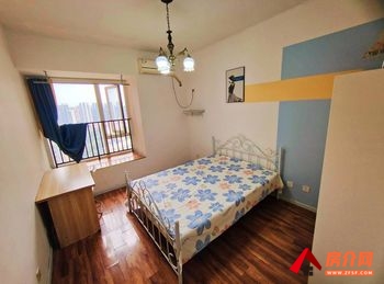 锦江德馨苑(锦江)，3室1厅房子出租(合租)，租金每月600元