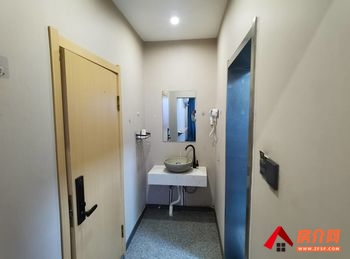 南关重庆路26号小区，1室0厅房子出租(整租)，租金每月1300元