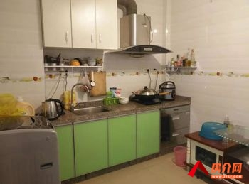 贵港桂平汇富大厦 2室2厅房子出租(整租)，租金每月850元