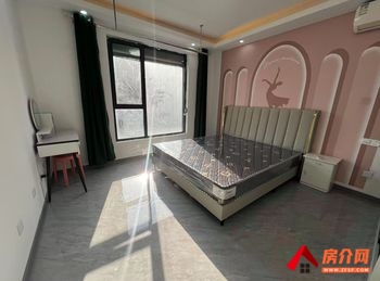 中港翡翠城小区房屋出租，开发区中港翡翠城，1室0厅房子出租(整租)，欢迎联系