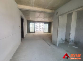 华新开发区富力碧桂园衡中心，4室2厅二手房出售,报价：106万元