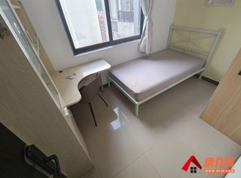 万科新里程小区房屋出租，黄埔万科新里程，3室1厅房子出租(合租)，欢迎联系