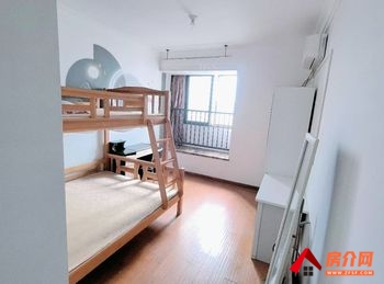 合肥政务文一名门首府,3室1厅房子出租(合租)，租金每月650元