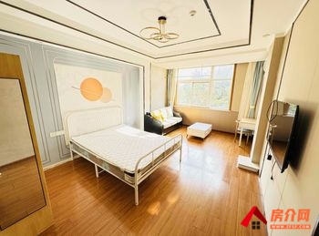经开翡翠花园社服楼，1室1厅房子出租(整租)，租金每月1350元