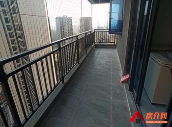 源城碧桂园凤凰台，3室2厅房子出租(整租)，租金每月1600元