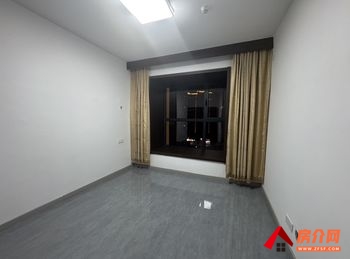尧都彩虹御苑，4室2厅房子出租(整租)，租金每月2200元