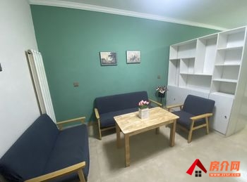 卧龙春泉花园，1室1厅房子出租(整租)，租金每月999元