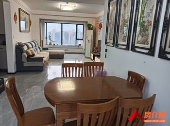 宏运海河湾小区房屋出售，宝鸡渭滨宏运海河湾,4室2厅，报价：83万元