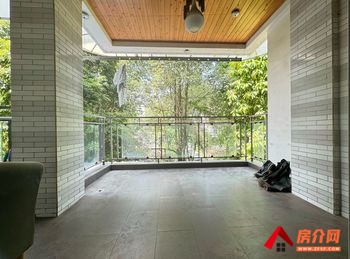 成都温江七彩花都A区 4室2厅二手房出售,报价：149万元