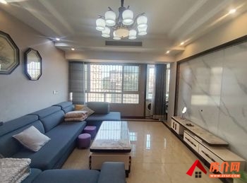 江东帝景B区小区房屋出售，高坪江东帝景B区，3室2厅，报价：56.8万元