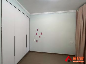蚌埠淮上御水龙庭 3室2厅房子出租(整租)，租金每月1500元