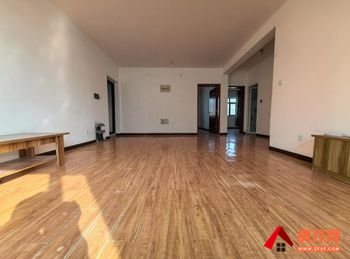 香榭丽舍小区房屋出售，秦州香榭丽舍，3室2厅，报价：86万元