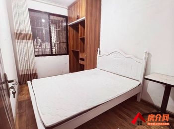 观山湖中天帝景传说(C区)，3室2厅房子出租(合租)，租金每月550元