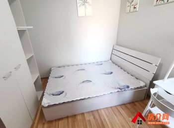 桥西旭辉铂宸府，3室2厅房子出租(合租)，租金每月450元