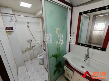 东城四十二号小区，3室2厅房子出租(整租)，租金每月1600元
