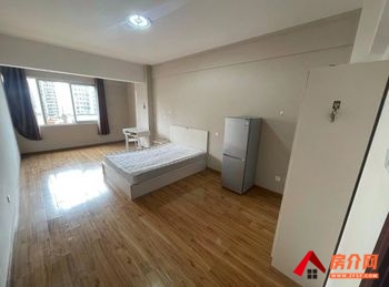 泓瑞花园小区房屋出租，盘龙泓瑞花园，3室1厅房子出租(合租)，欢迎联系