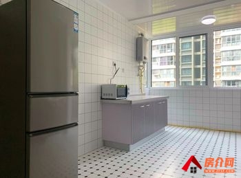 （翠湖花园小区房屋出租）江宁翠湖花园，3室1厅房子出租(合租)，租金每月800元