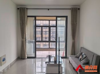 中交龙岐雅苑小区房屋出售，美兰中交龙岐雅苑，3室2厅，报价：149万元