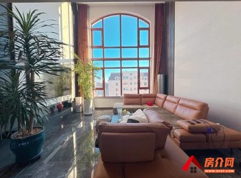 飞鹤御景园小区房屋出售，建华飞鹤御景园，4室3厅，报价：247万元
