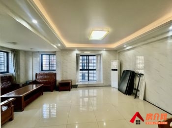 集美莲花新城臻园，3室2厅房子出租(整租)，租金每月3800元
