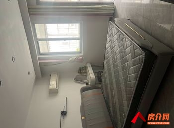 张家港云盘二村，3室1厅房子出租(合租)，租金每月999元