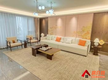 兴宇龙玺台小区房屋出售，莱城兴宇龙玺台，4室2厅，报价：139万元