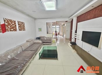 景德镇珠山圣罗帝景,3室2厅房子出租(整租)，租金每月1800元