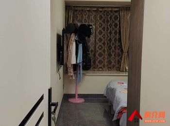 亲亲里小区房屋出售，旌阳亲亲里，2室2厅，报价：54.8万元