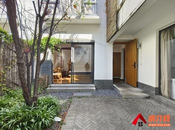 （大理的小院子南区(别墅)小区二手房）大理市大理的小院子南区(别墅)，1室2厅二手房出售,88万元