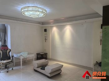 东阳海德公园A区，3室2厅二手房出售,报价：120万元