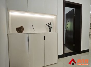 万和花园小区房屋出售，广安区万和花园，4室2厅，报价：39.9万元