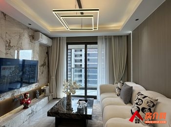 鹤城榆园，1室1厅房子出租(整租)，租金每月800元