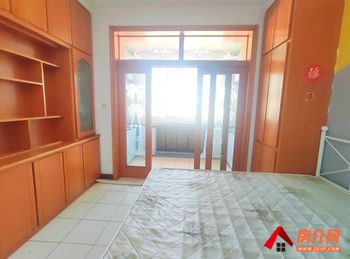 （栾金中街小区小区房屋出租）大连高新园区栾金中街小区,3室1厅房子出租(合租)，租金每月650元