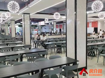 贵阳清镇清镇周边34m²商铺转让，参考报价：2600元/月