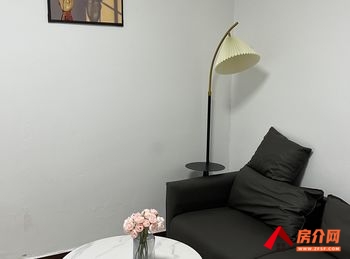 （锦和苑小区房屋出租）鹤城锦和苑，1室1厅房子出租(整租)，租金每月500元