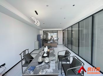 昆明东聚嘉信商务中心 >241m²写字楼出租，参考报价：5061元/月