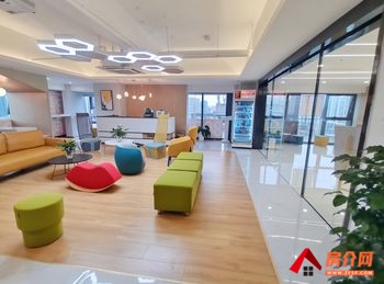 江山市15m²写字楼出租，参考报价：360元/月