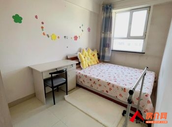 （农机公司家属院(太兴路)小区房屋出租）乌鲁木齐新市农机公司家属院(太兴路),4室1厅房子出租(合租)，租金每月799元