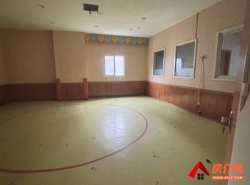 英祥大厦440m²写字楼出租，参考报价：8800元/月