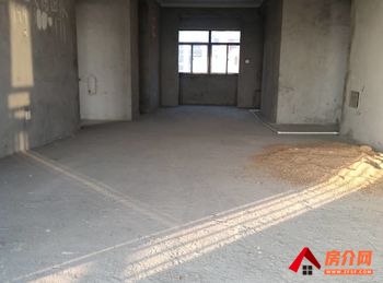 中珠阳光湾畔小区房屋出售，南阳唐河中珠阳光湾畔,3室2厅，报价：68万元