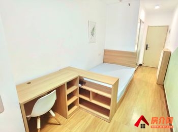 天河珠村六社工业园，1室0厅房子出租(整租)，租金每月1070元
