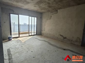 天润清华园(商住楼)小区房屋出售，徐闻天润清华园(商住楼)，5室2厅，报价：96.8万元