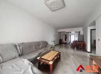 东峰世纪公寓小区房屋出售，北海银海东峰世纪公寓,3室2厅，报价：32万元