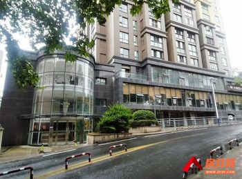 十堰张湾张湾周边357m²商铺出租，参考报价：面议